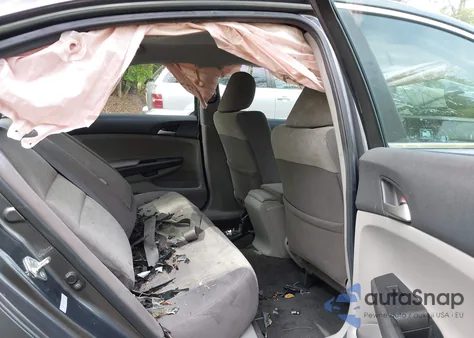 2010 Honda Accord 2.4 Lx from USA, damaged, VIN 1HGCP2F39AA105073